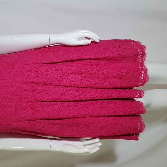 Adrianna Papell Lace 👗 - Picture 3 of 9